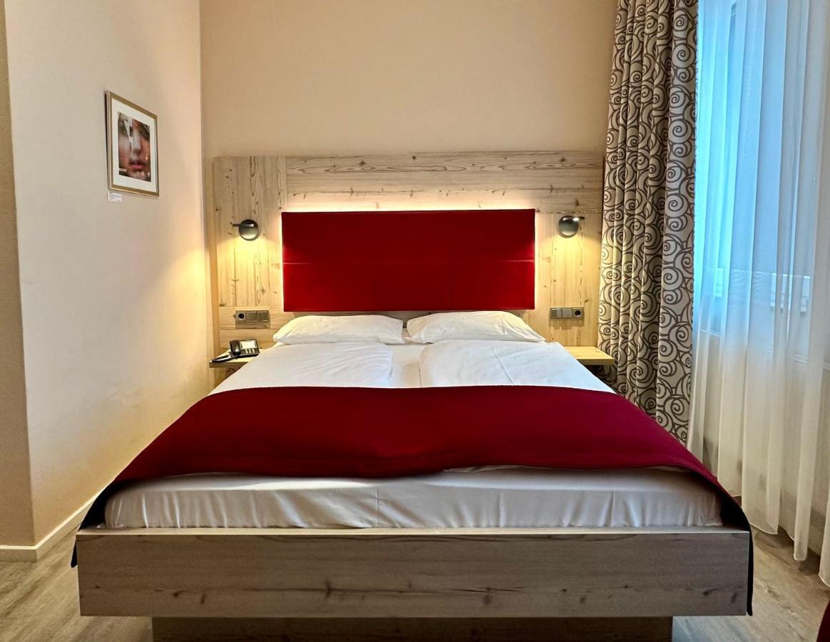 Trip Inn Posthotel Dueren Düren - Eifel Eksteriør billede
