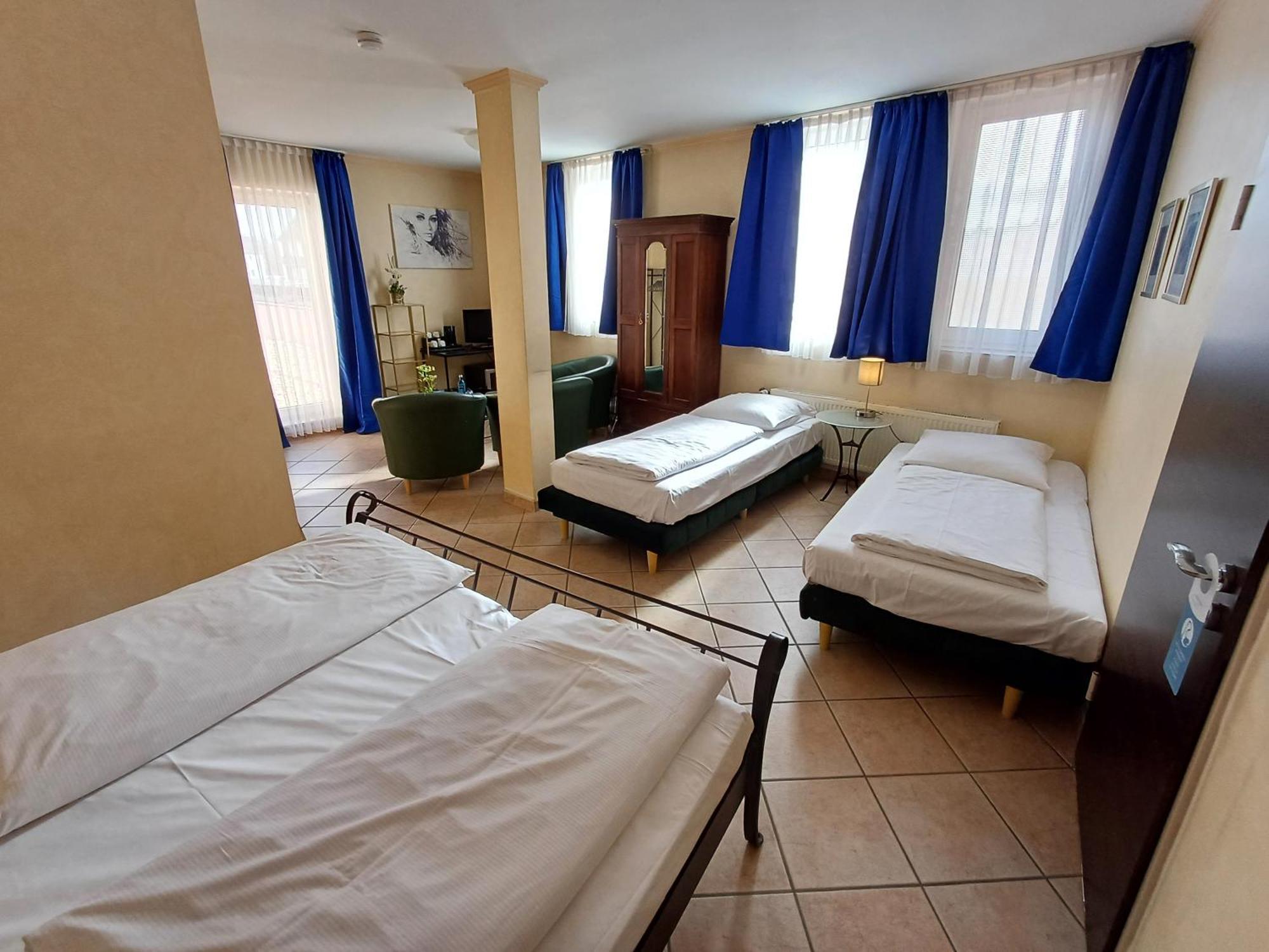 Trip Inn Posthotel Dueren Düren - Eifel Eksteriør billede