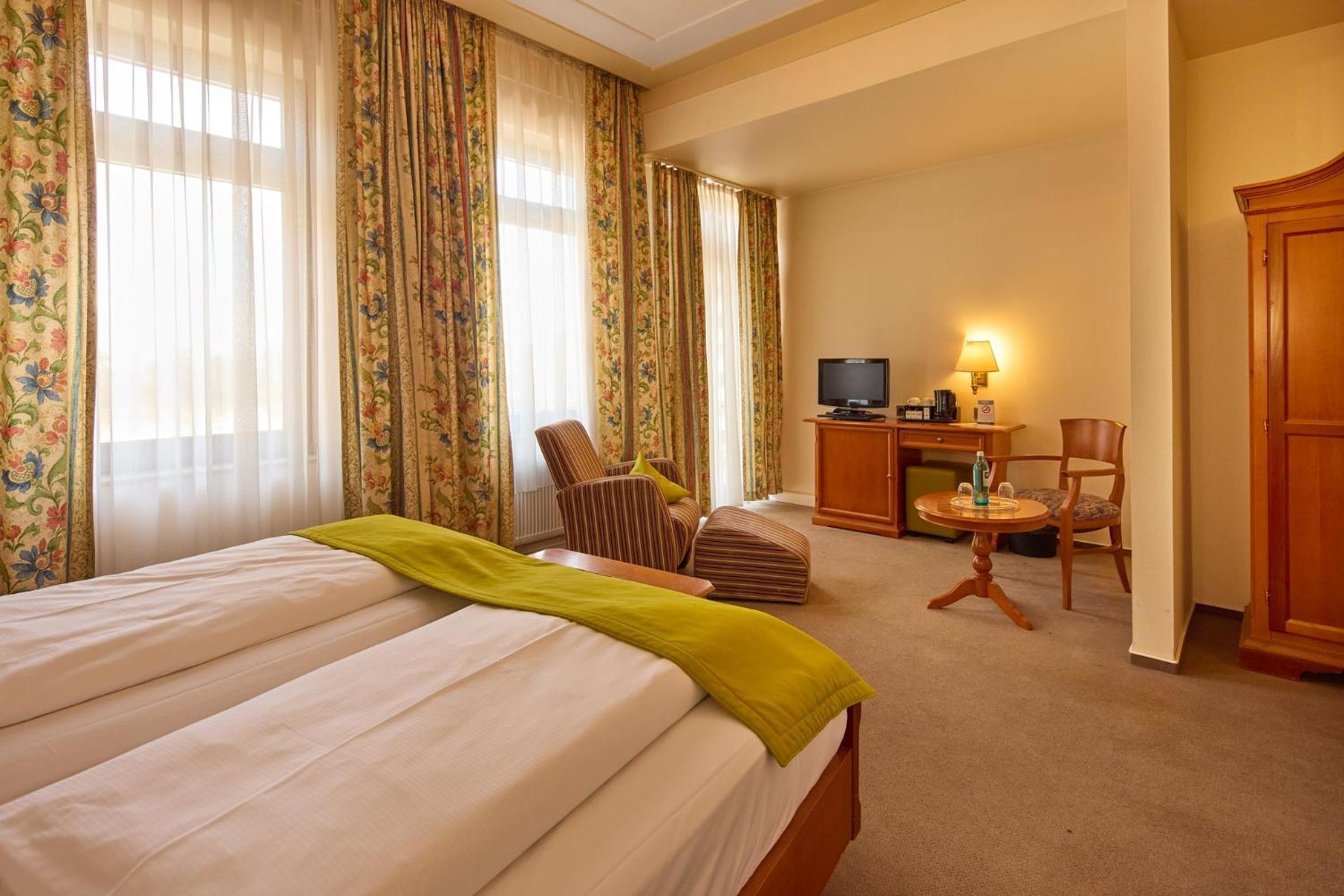 Trip Inn Posthotel Dueren Düren - Eifel Eksteriør billede