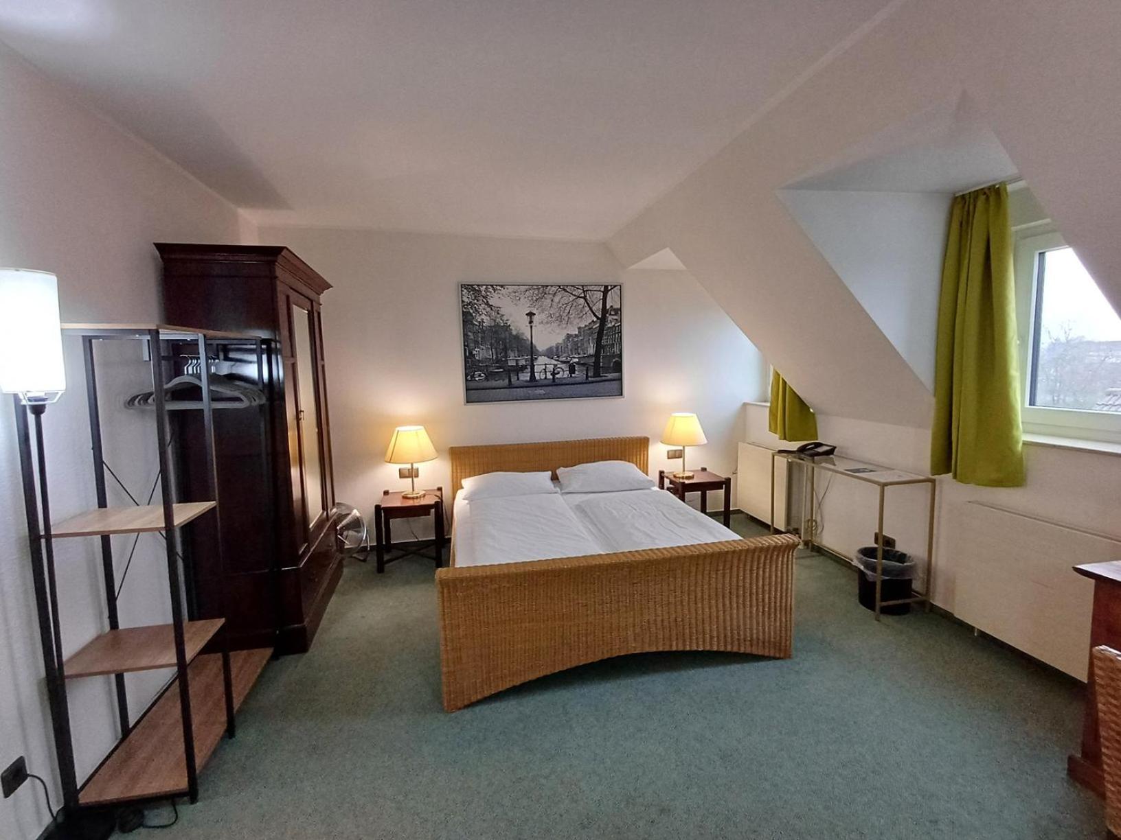 Trip Inn Posthotel Dueren Düren - Eifel Eksteriør billede